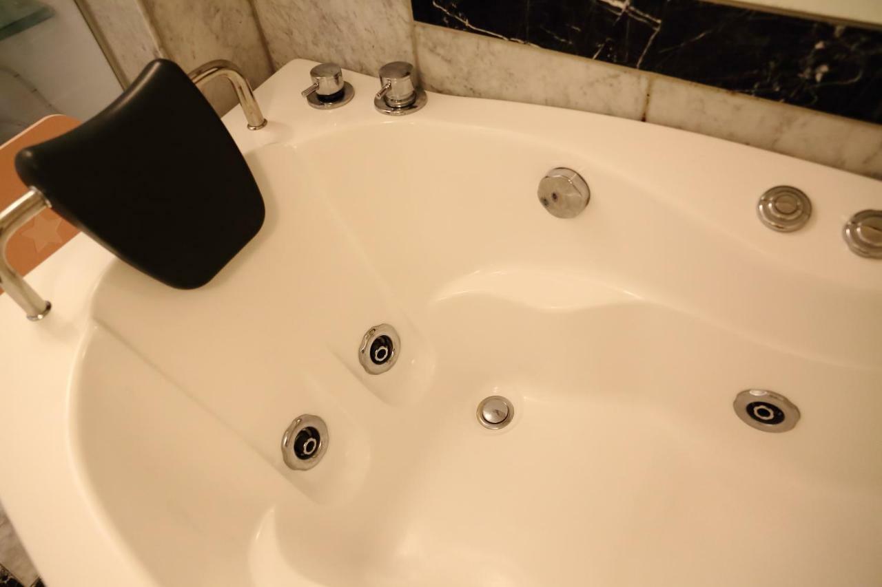 New Open!Good Location In Sappro! Max 9 Guest Hotel Sapporo Eksteriør billede